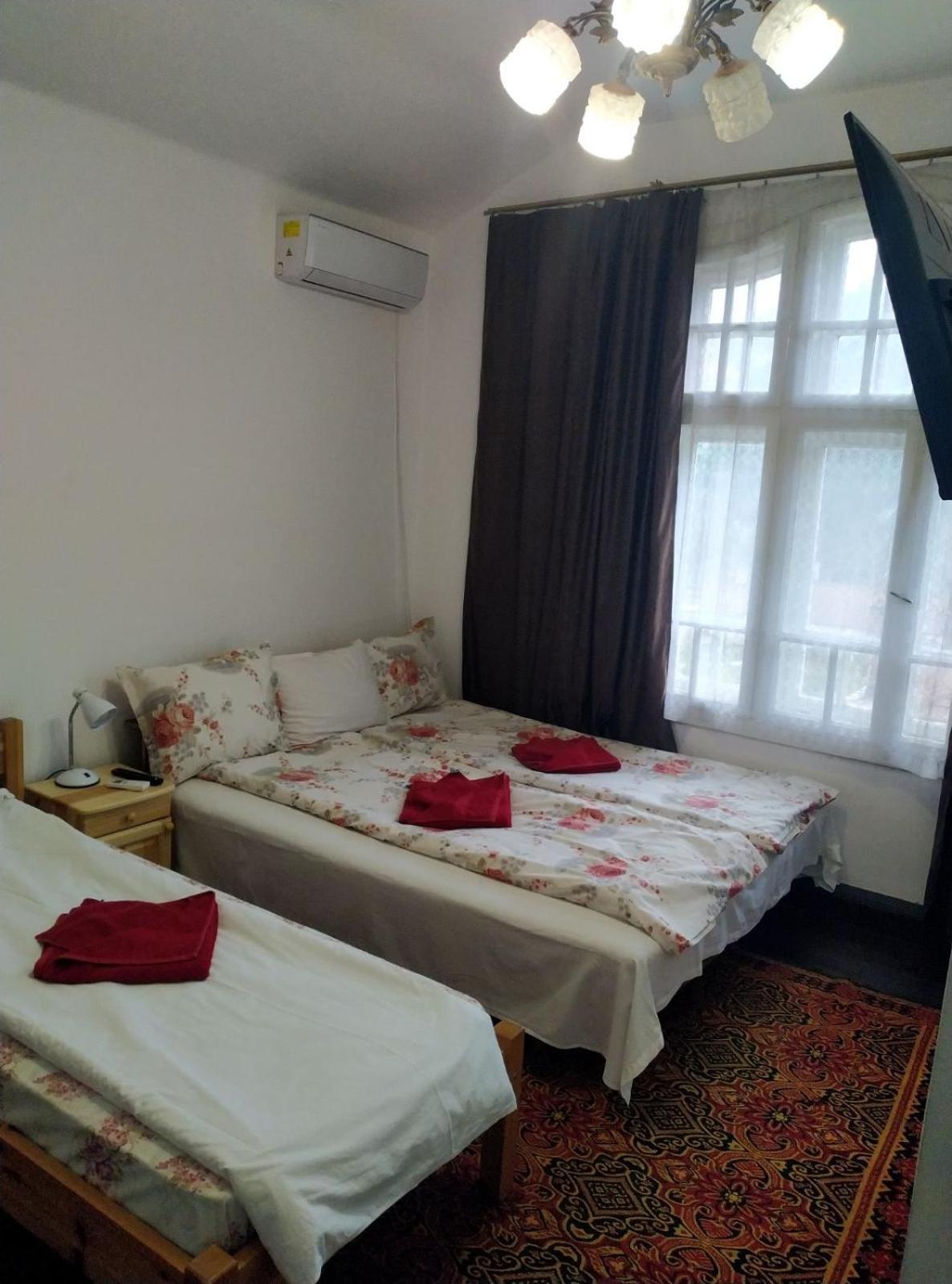 Mercury Guest House Veliko Tárnovo Exterior foto